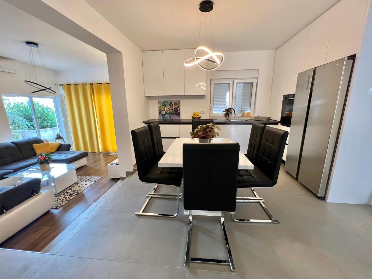 Apartman Barbara ツリクヴェニツァ エクステリア 写真