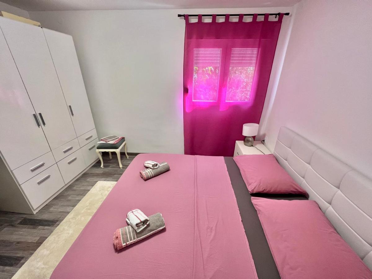 Apartman Barbara ツリクヴェニツァ エクステリア 写真